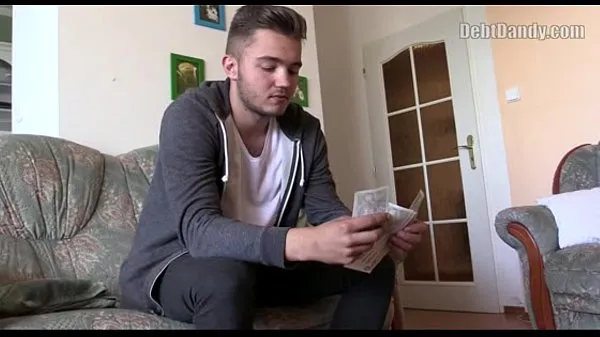 Najboljši videoposnetki DEBT DANDY 96 moči