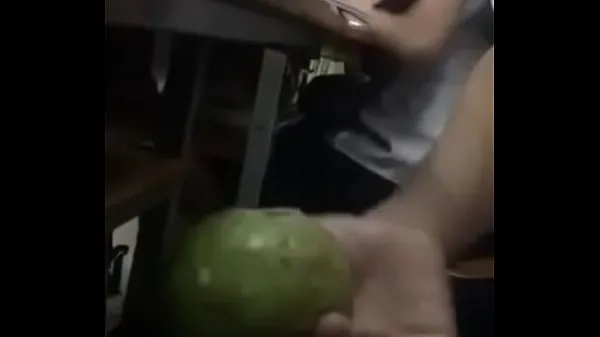 최고의 Black America sucks guava during class 파워 비디오
