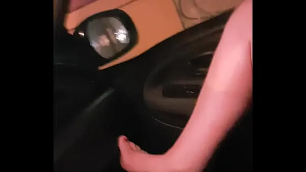 Video kuasa Hot girl masturbates in the car leaving a Quito party terbaik