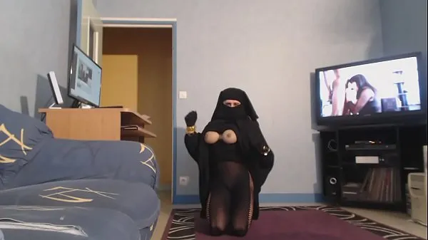 Beste big boobs in full veil kraftvideoer