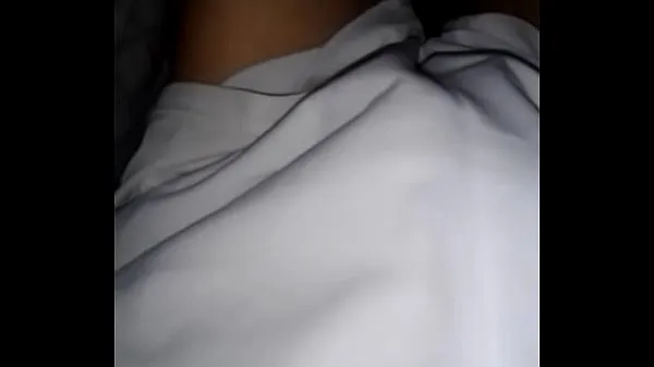 Video kekuatan handjob under the blanket terbaik