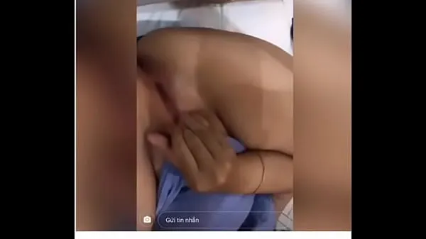 I migliori video La ragazza teenager asiatica si masturba power