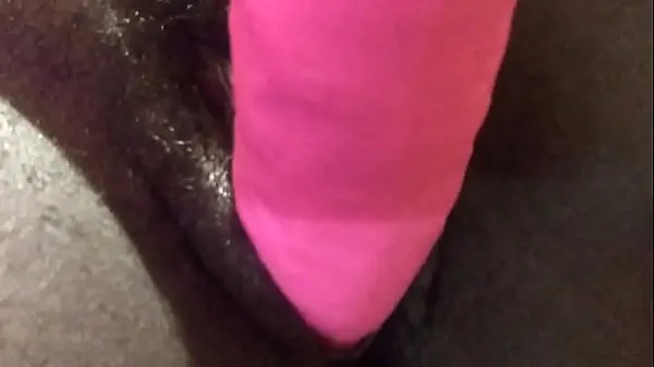 Bästa Pink dildo stretches black pussy power Videos