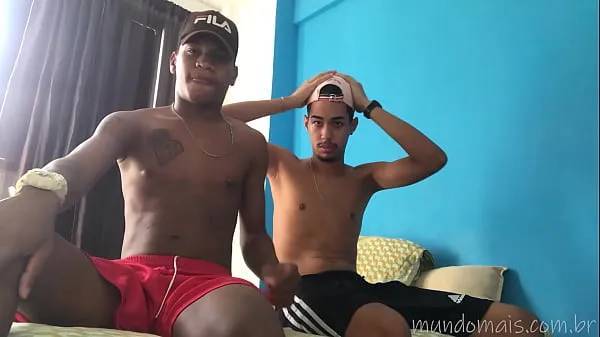 أفضل Primos legítimos fazem putaria no quarto sem camisinha مقاطع فيديو قوية