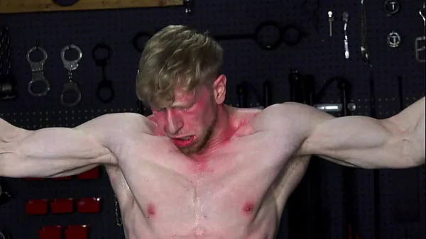 Video Hot Young Jock Jesse Stone Sentenced To Total Domination in BDSM Dungeon quyền lực hay nhất