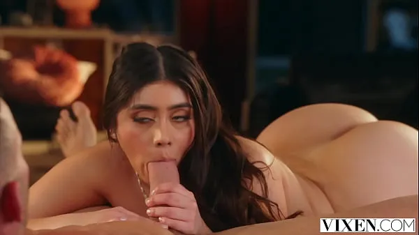 Los mejores videos de VIXEN Superstar Violet y guardaespaldas ceden a la tentación poder