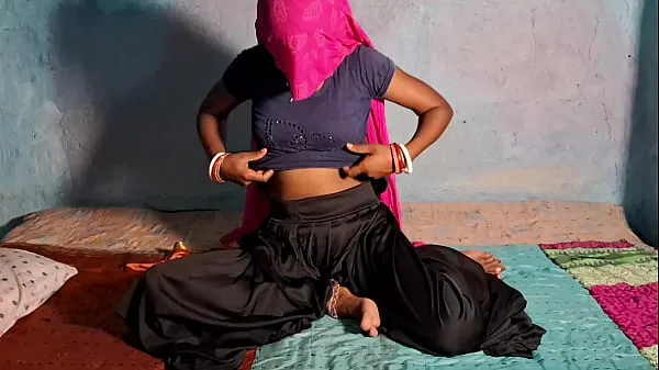 Los mejores videos de Desi Bhabhi's black salwar and tshirt fuck our teacher fucked her hard. Full hot sex video poder