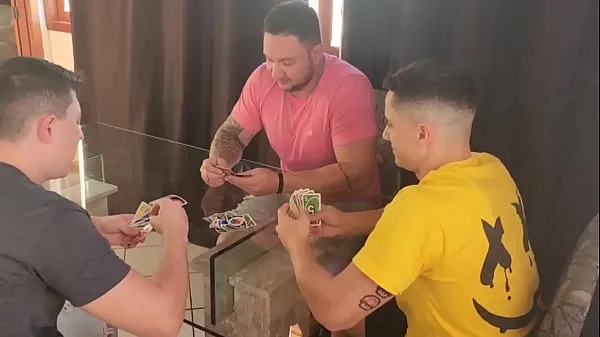 Bedste My husband called some friends to play cards and I found a way to fuck with all 3 of them!! Complete on Red power videoer